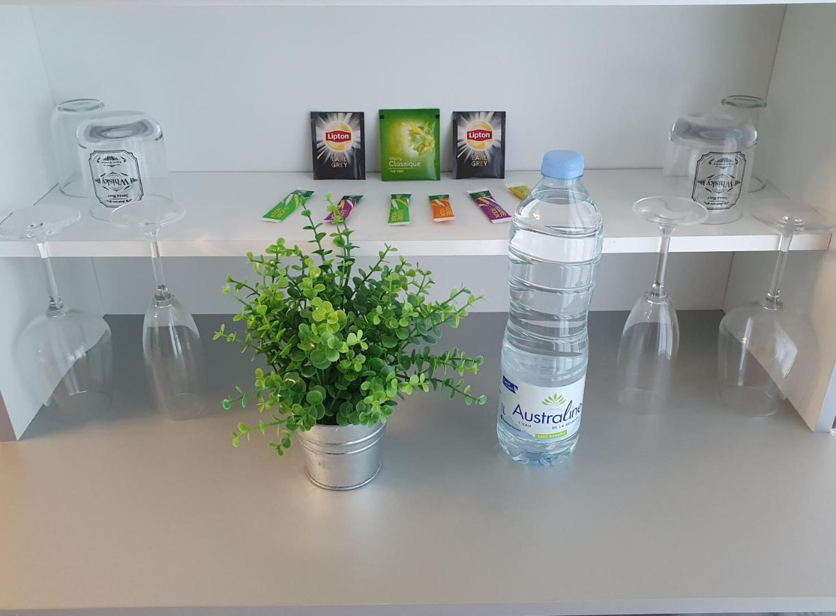 Appartement Cosy Proche De L'Aeroport T R A N S F E R T Sur Demande Saint-Denis Buitenkant foto